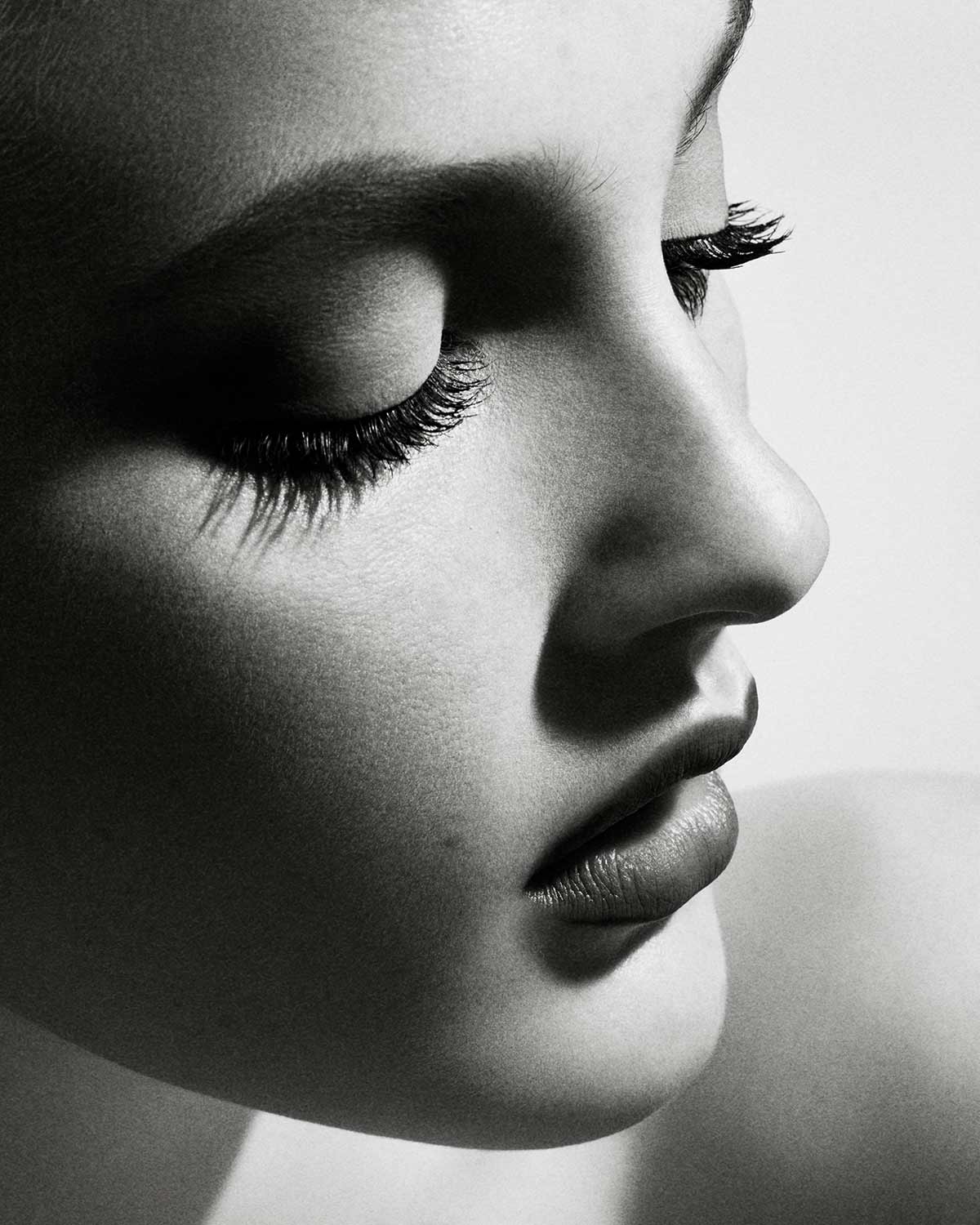 Full Frontal Volume, Lift & Curl Mascara ¡ª Cuz I'm Black