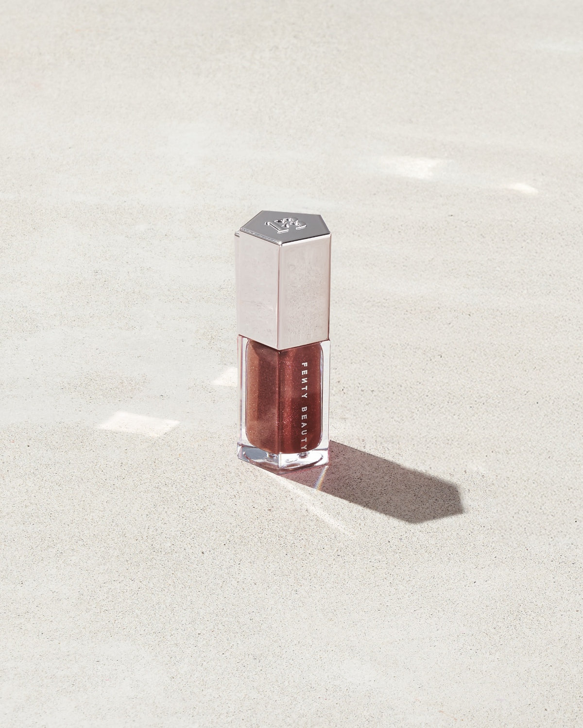 Gloss Bomb Universal Lip Luminizer ¡ª Hot Chocolit